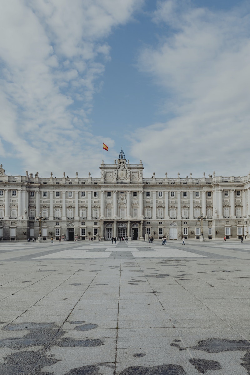 façade du palais royal espagnol