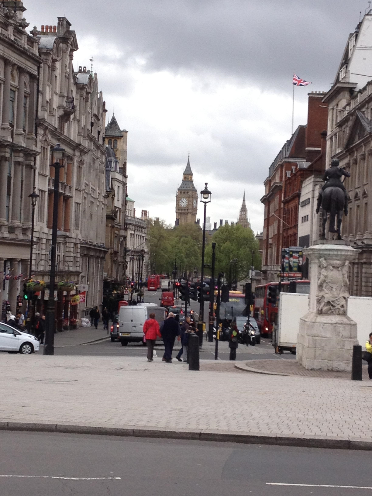 vue éloignée du Big Ben de Londres