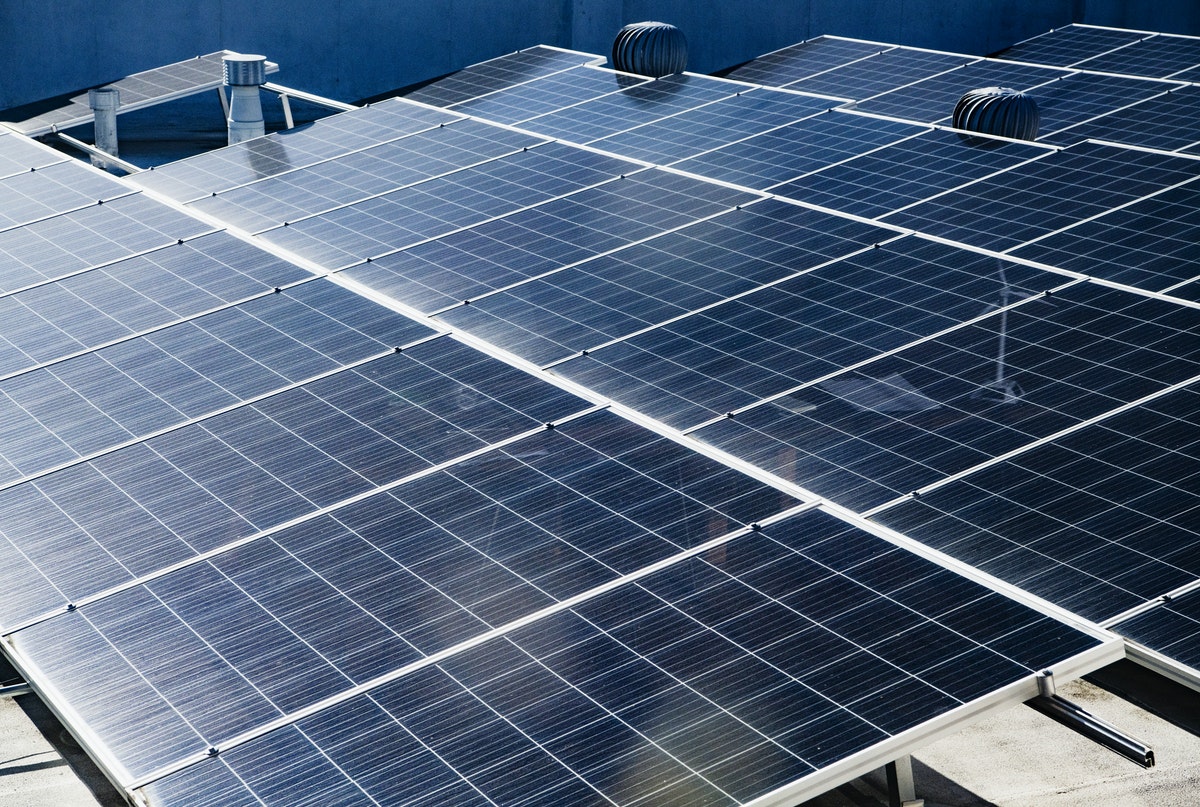 des panneaux solaires du programme de seconde